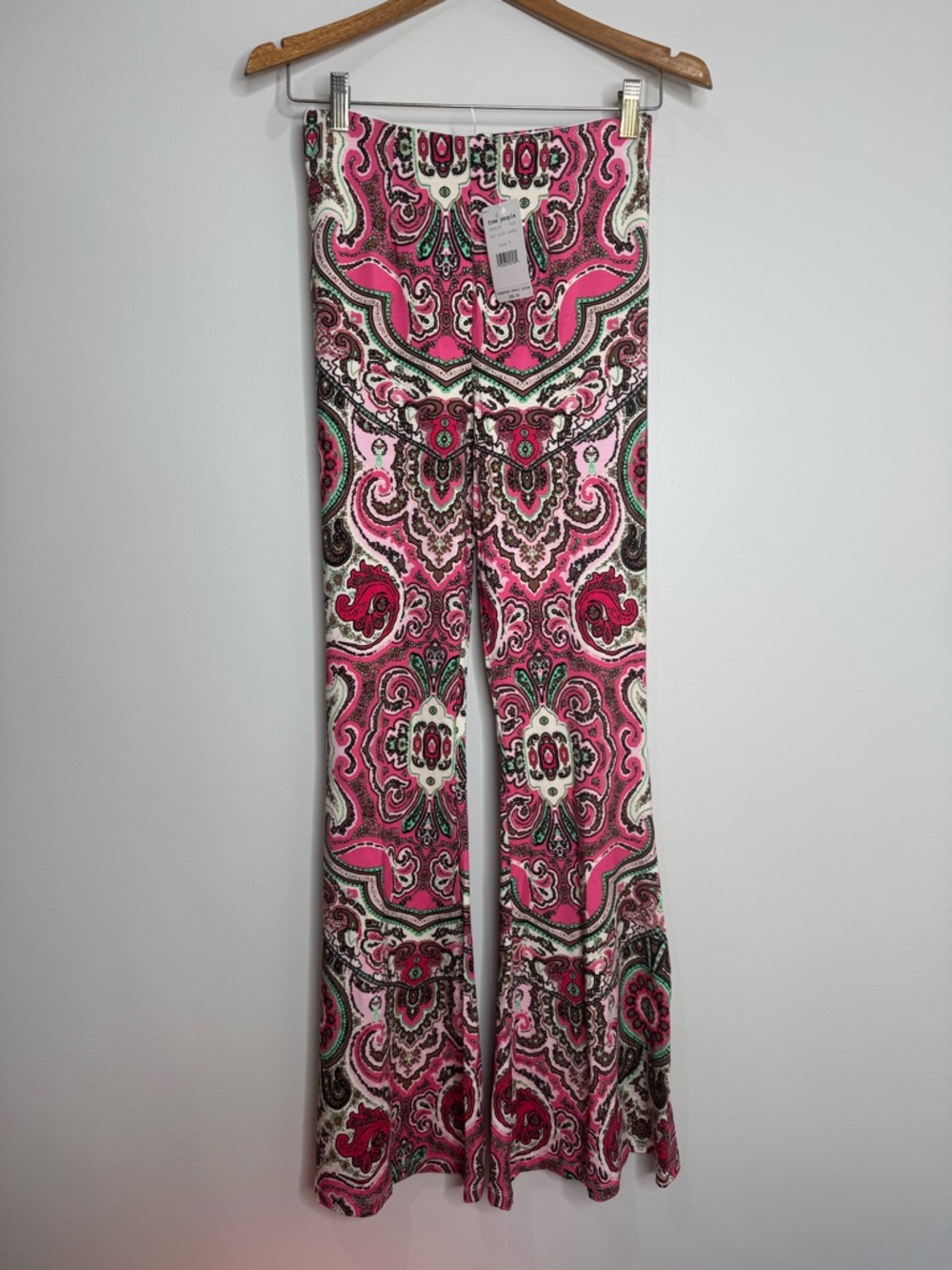 NWT Free People Harper Pull-on Flare Stretch Pant Paisley 70s Style Size Small - Picture 2 of 8